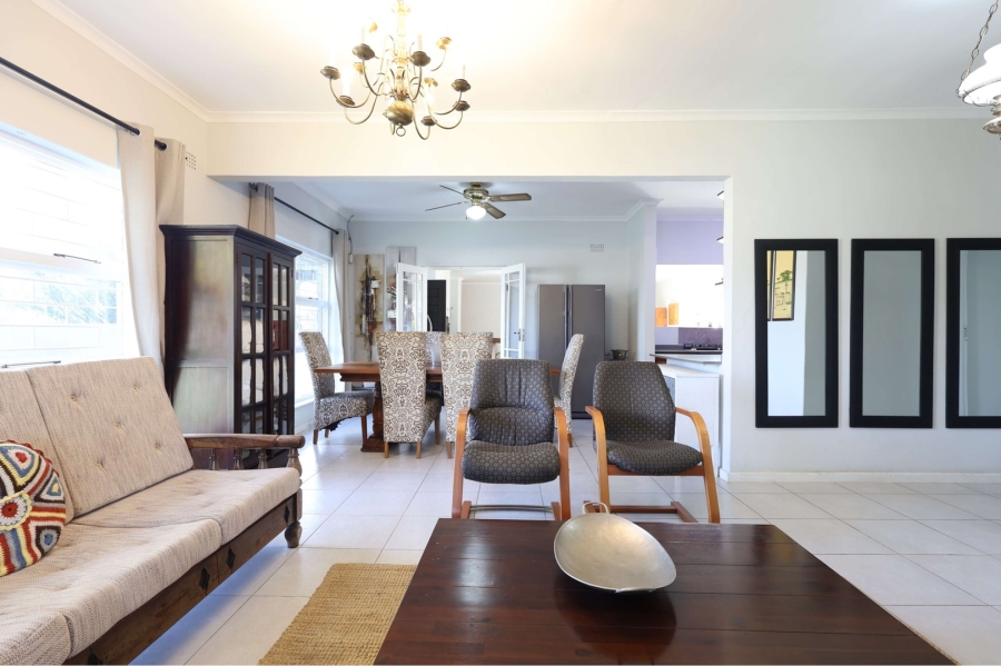 4 Bedroom Property for Sale in Klein Drakenstein Western Cape